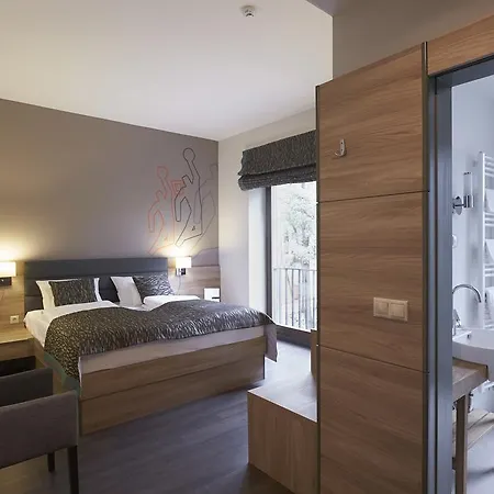 Hotel Therapia 3*